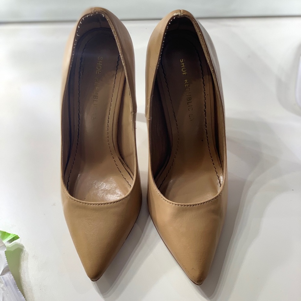 Nude women’s heels